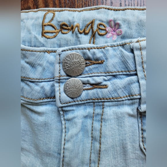 2 /$15 Bongo Stonewash Stretch Denim Shorts Low rise Long US Size 7 - Picture 11 of 11